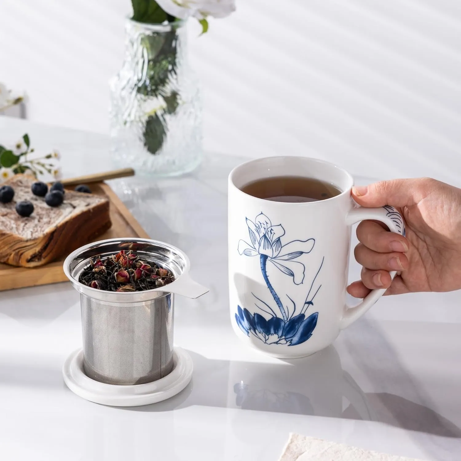 AmorArc Porcelain Tea Mug with Infuser and Lids, 18 Oz Large Cup Strainer with Bag Holder for Loose Leaf Tea, Steeping Coffee Mug for House-warming Wedding Birthday Gift