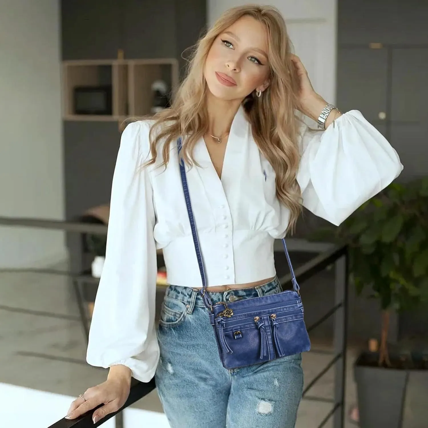 Angel Kiss Small Crossbody Bag for Women Leather Crossbody Purse Triple Compartments Cell Phone Purse Shoulder Bags for Women
