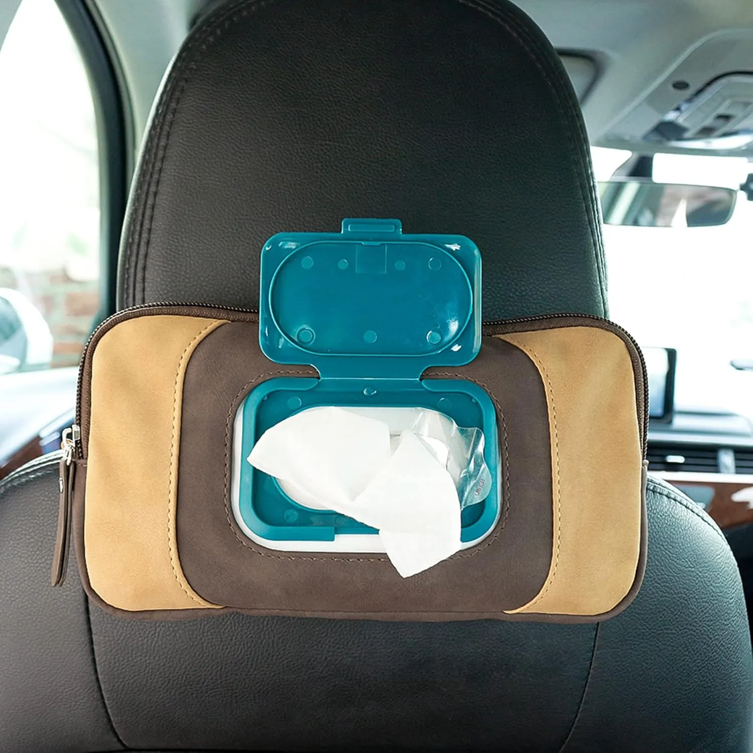 Baby Wet Wipe Pouch,Portable Baby Wet Wipes Dispenser Holder Travel Wet Wipes Bag Container Reusable Baby Wipe Case Carrying Pouch for Baby and Adult(Brown)