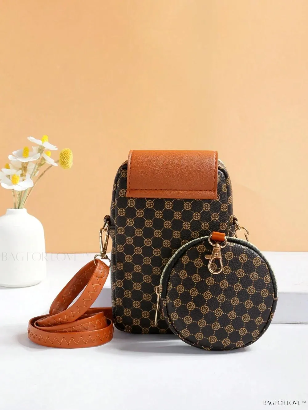BagForLove - Fashionable Women's Hot Selling Double Swan Metal Embellished Tote