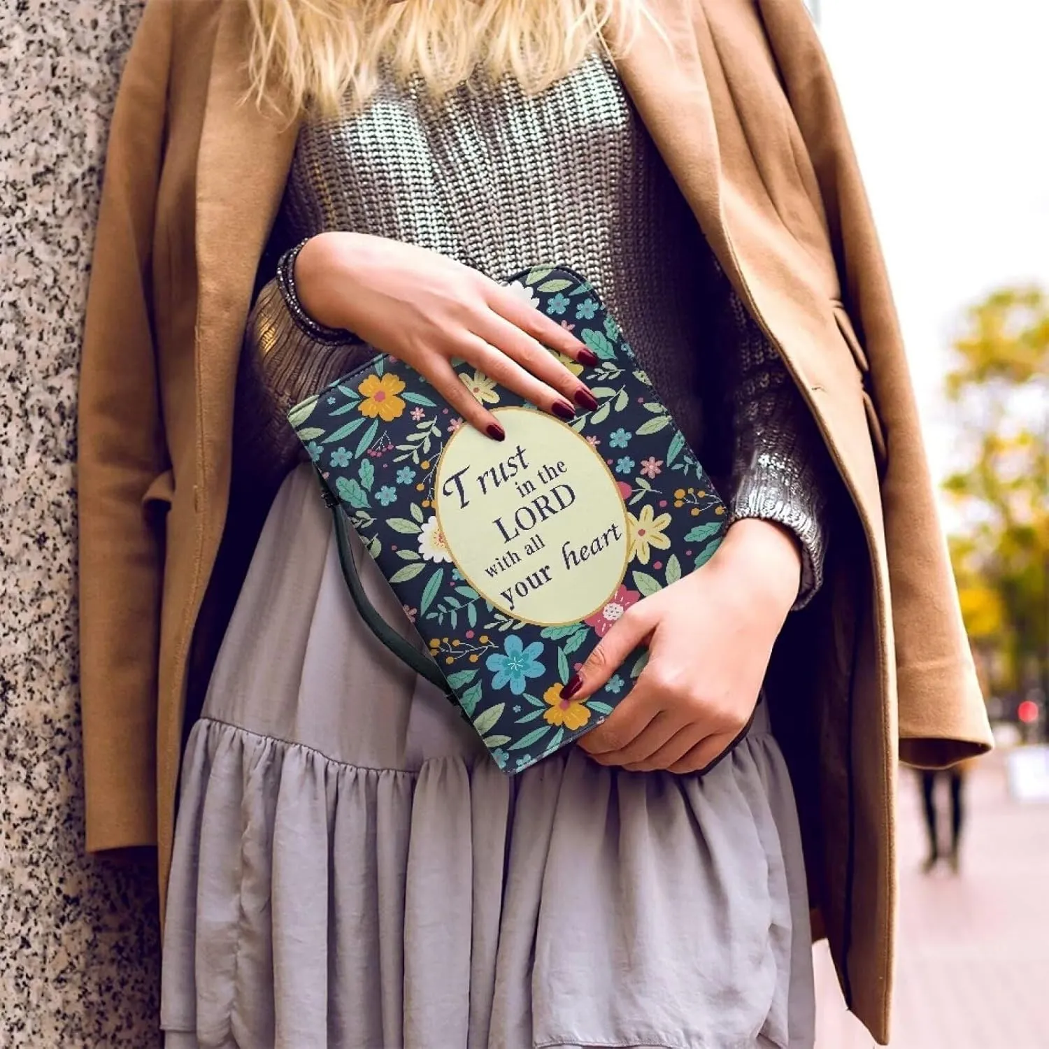 Bible Covers Bible Case for Women PU Leather Bible Bag Bible Holder Church Book Cover with Handle Built-in Pocket
