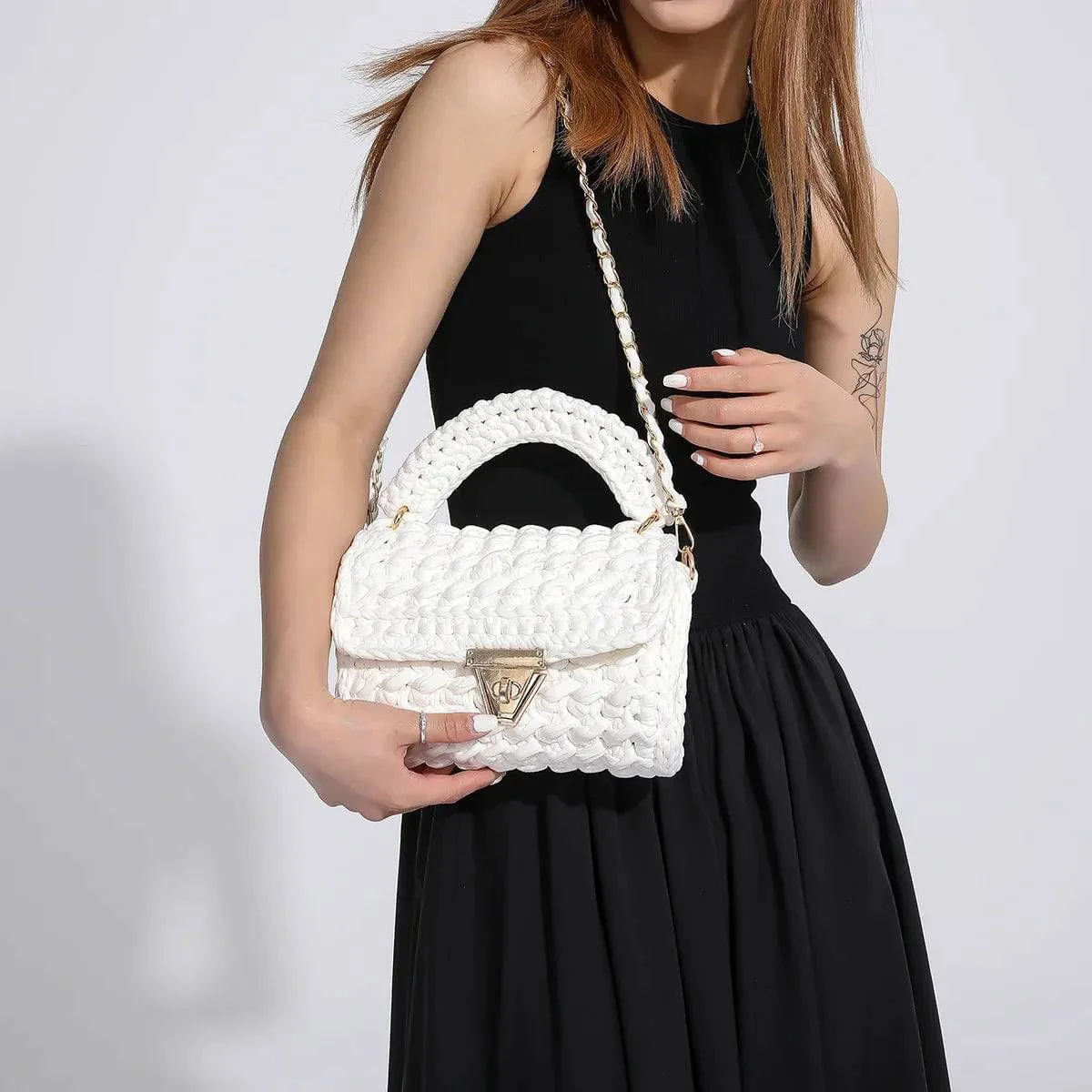 Boho Tassel Crossbody Bag – Woven Crochet Design for Every Occasion