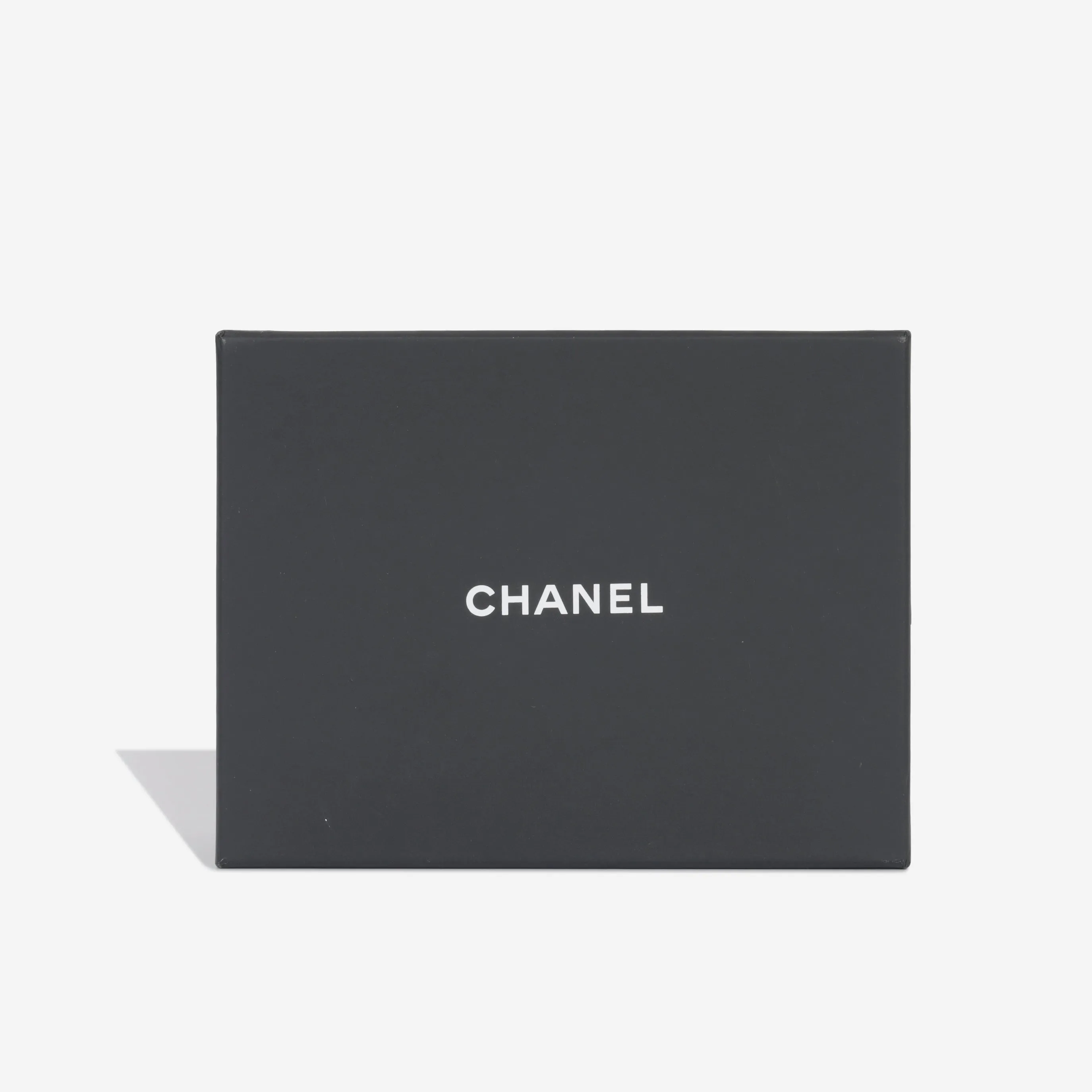 Card Holder on Chain