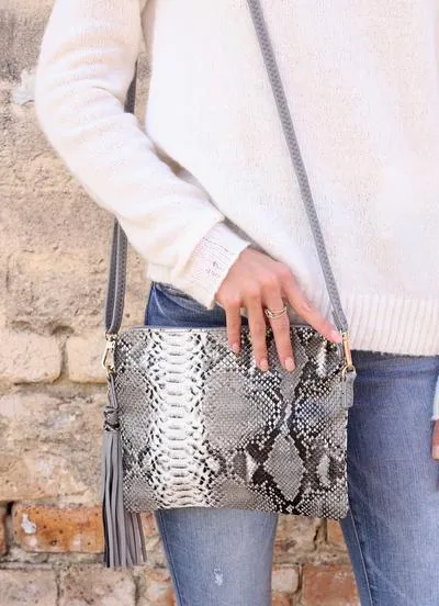 Clutch-Crossbody Snake Charcoal