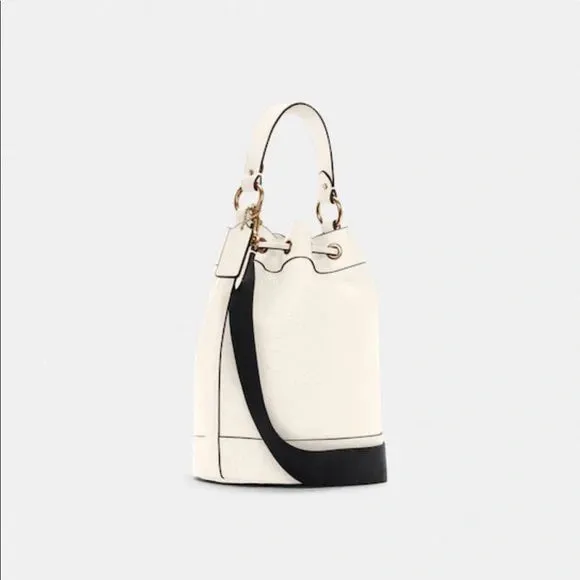 COACH DEMPSEY DRAWSTRING BAG IN CHALK