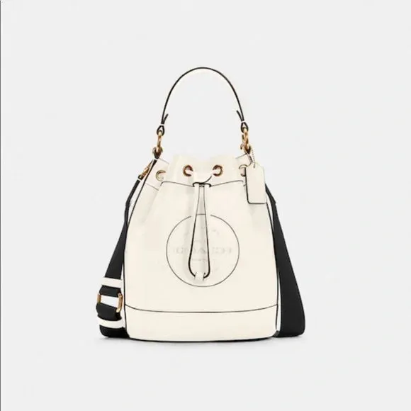 COACH DEMPSEY DRAWSTRING BAG IN CHALK