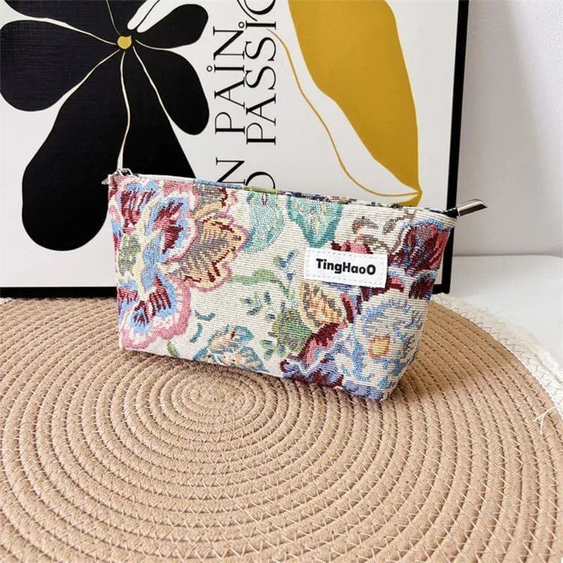 Cosmetic Bag Makeup Bag Cute Floral Travel Toiletry Bag for Women Makeup Case Zipper Toiletry Bags for Traveling (Medium)