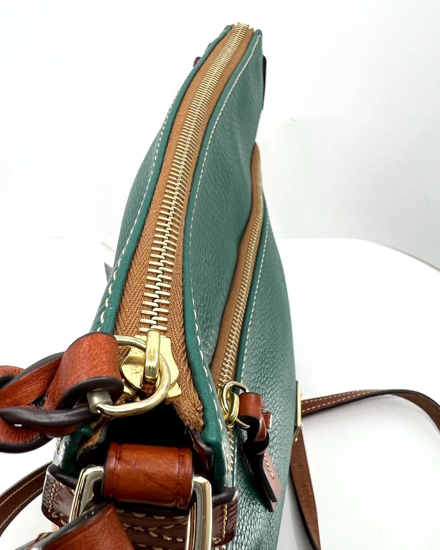 DOONEY & BOURKE PEBBLE GRAIN LEATHER CROSSBODY BAG