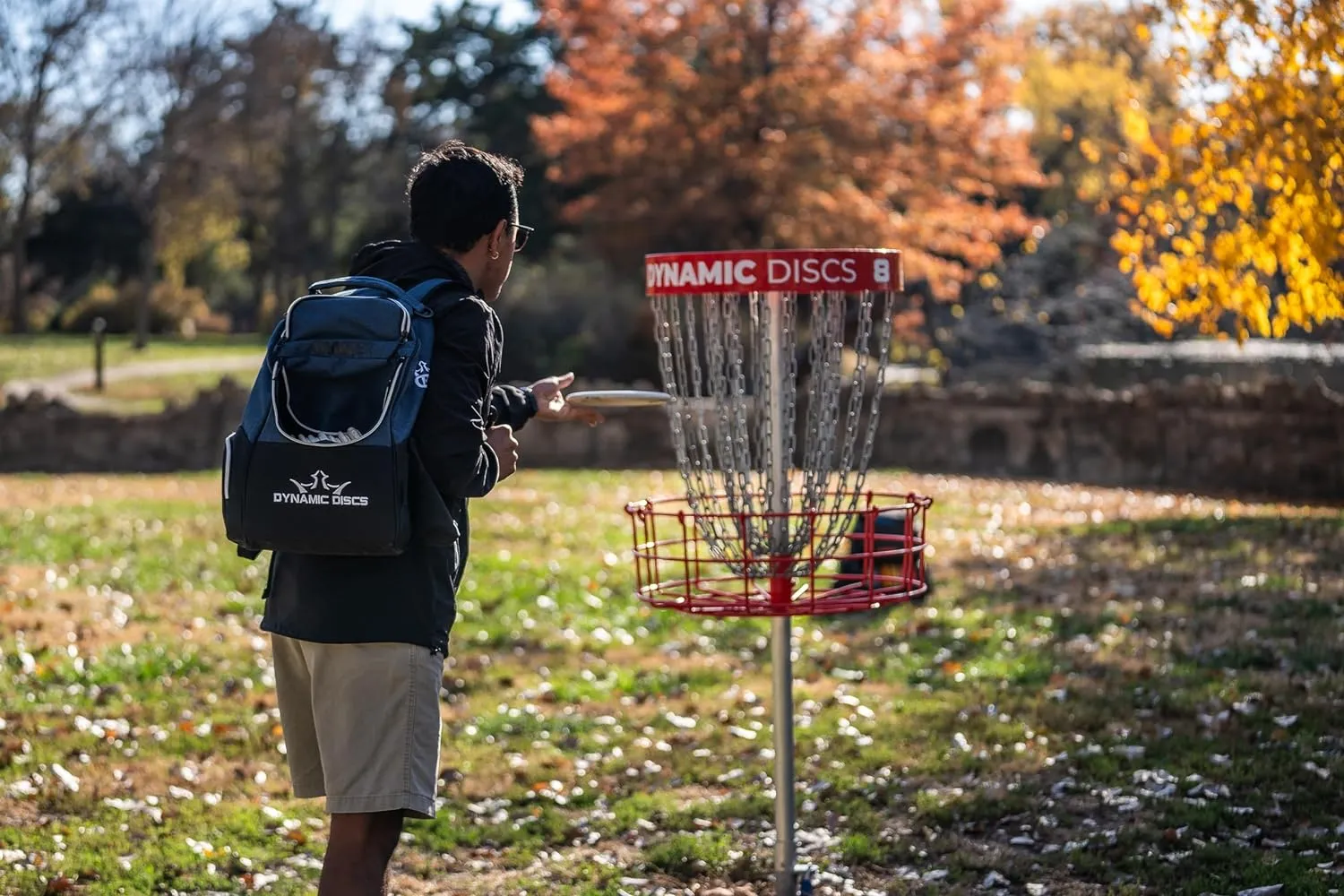 Dynamic Discs Trooper Disc Golf Bag | Large Frisbee Bags with 18  Discs Capacity | Lightweight & Durable Backpack | Great Gifts or Disc Golf Accessories for Men | Ideal for Beginners & Pro Players