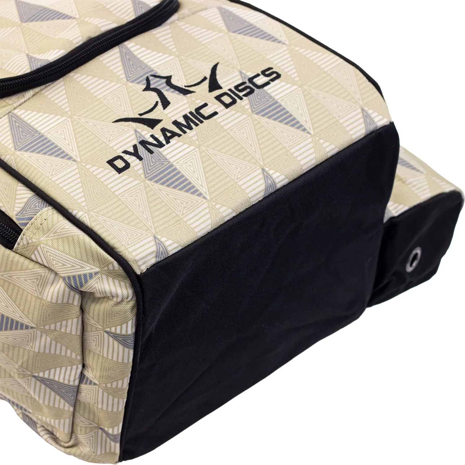 Dynamic Discs Trooper Disc Golf Bag | Large Frisbee Bags with 18  Discs Capacity | Lightweight & Durable Backpack | Great Gifts or Disc Golf Accessories for Men | Ideal for Beginners & Pro Players