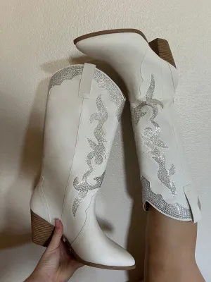 Festival - White