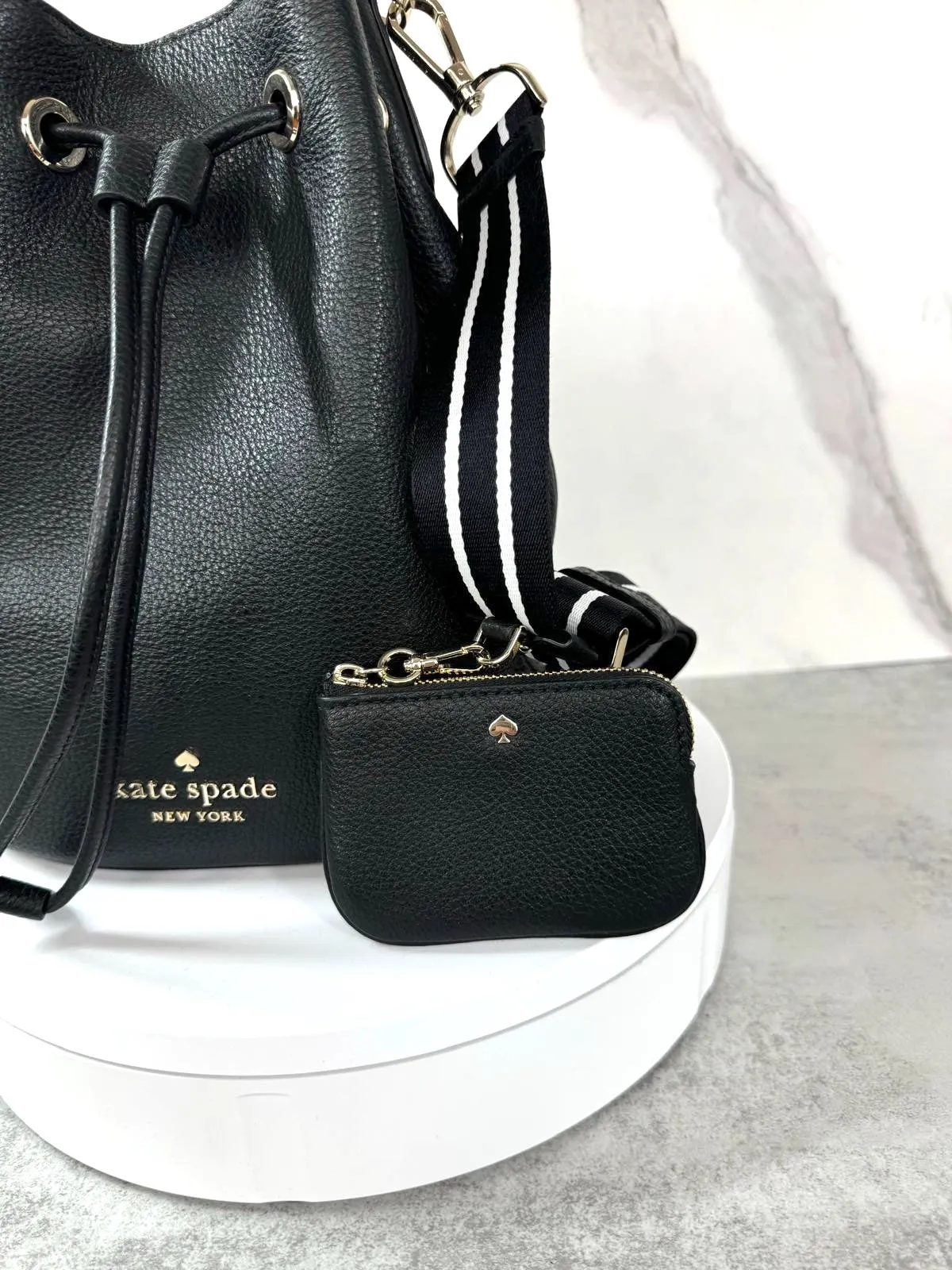 KATE SPADE ROSIE GRAINED LEATHER LARGE BUCKET BAG