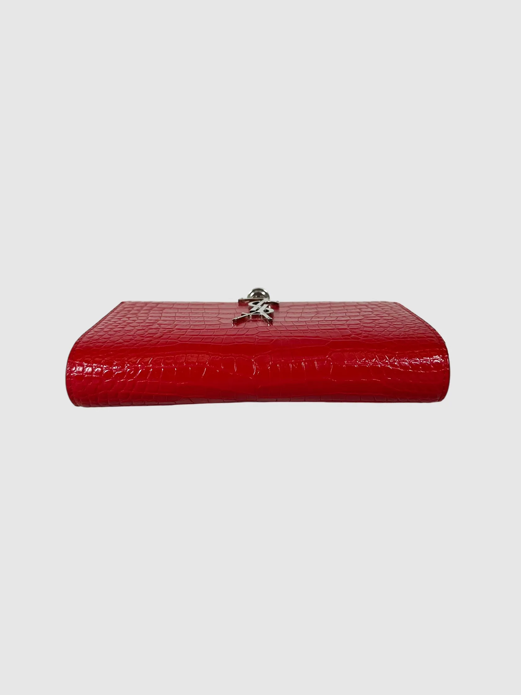 Kate Tassel Wallet on Chain