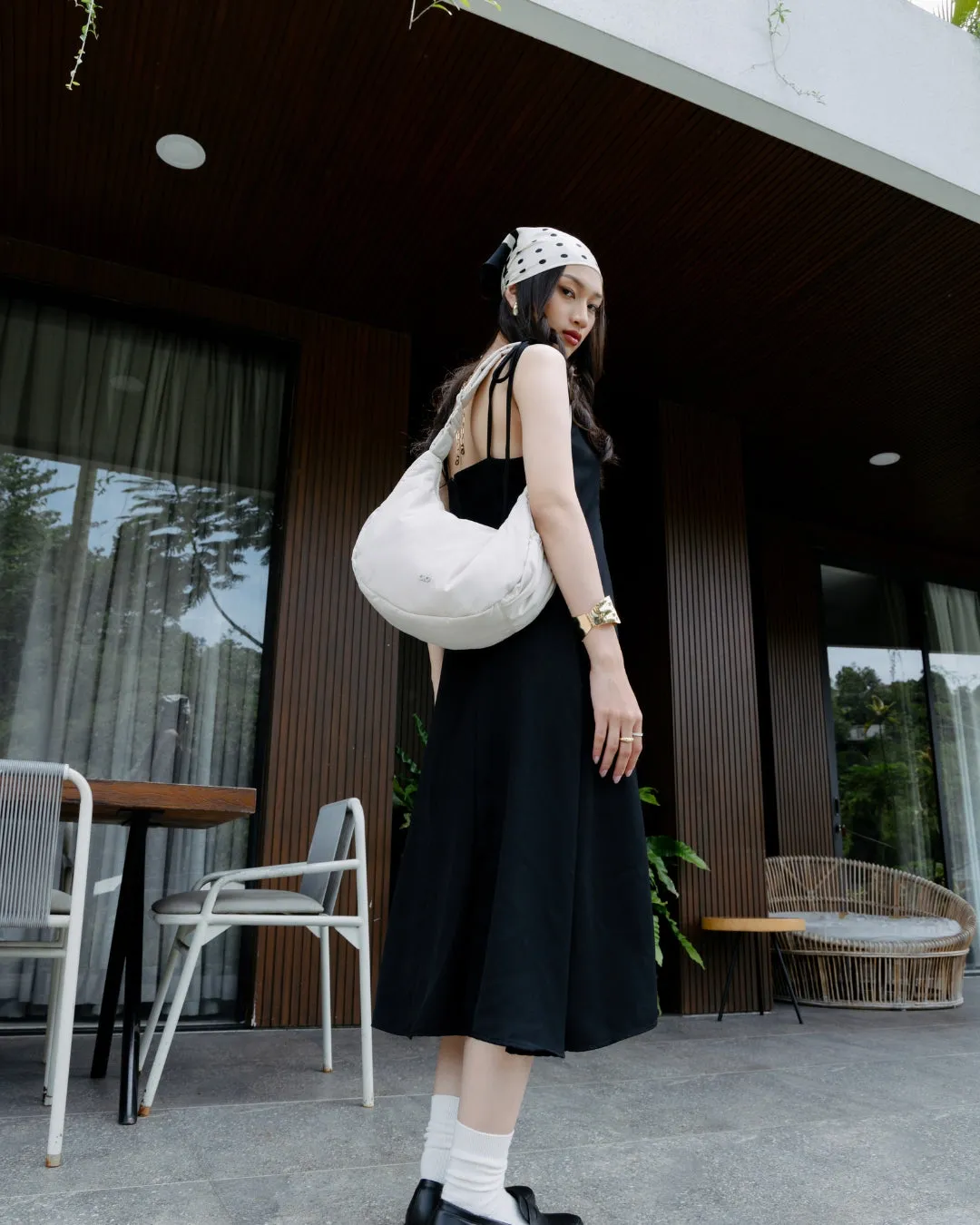 L COSY LUXE CRESCENT BAG IN OAT