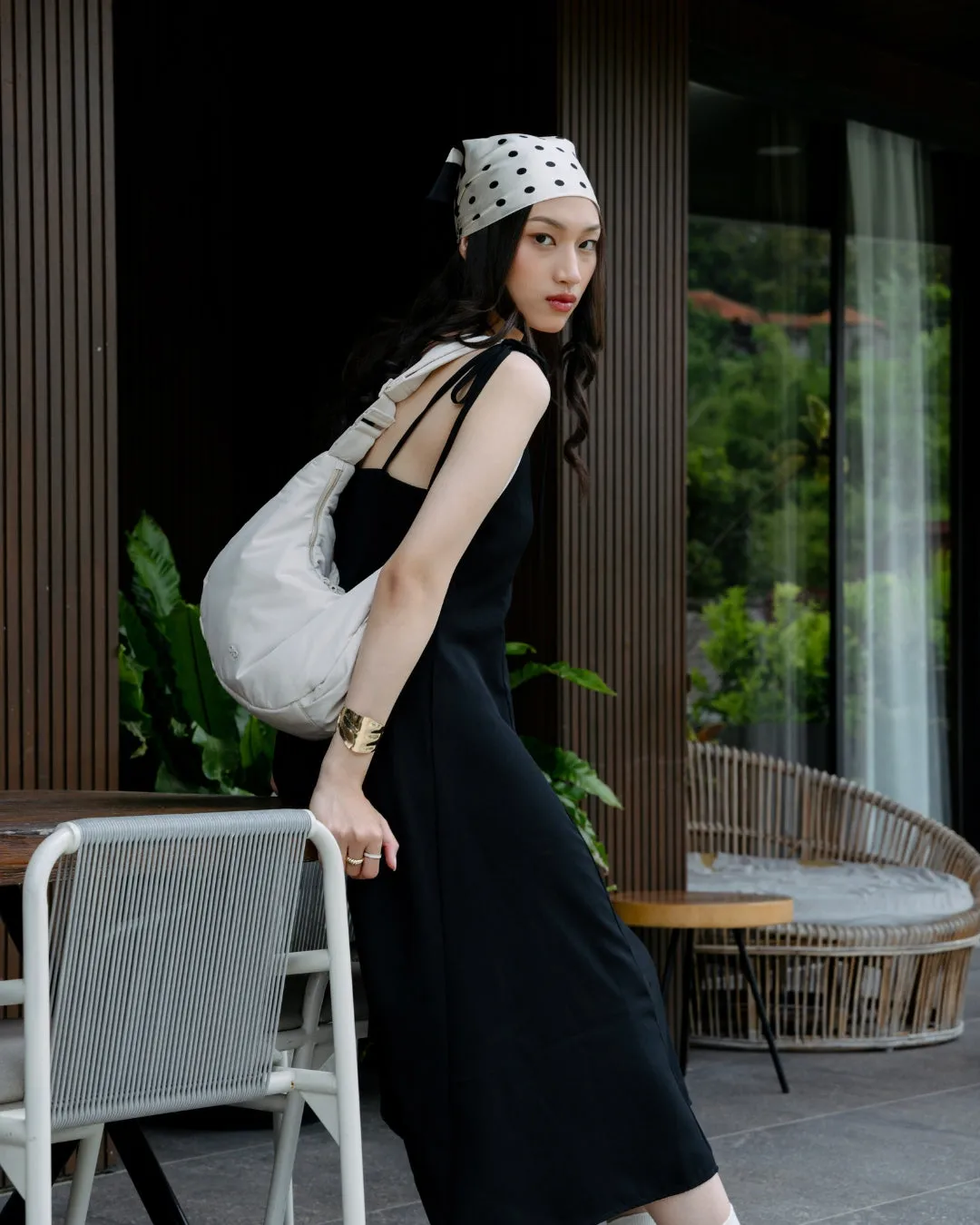 L COSY LUXE CRESCENT BAG IN OAT