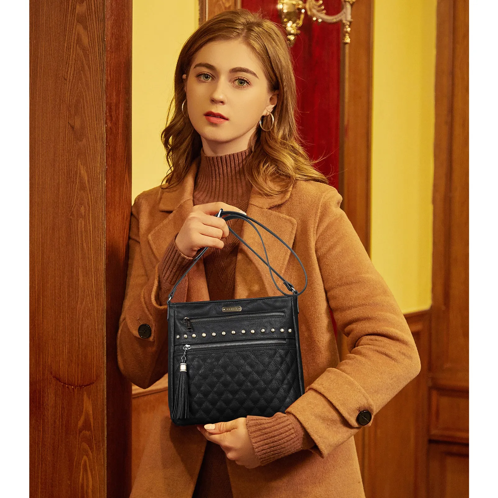 Leather Messenger Tassel Bag Multiple Pockets