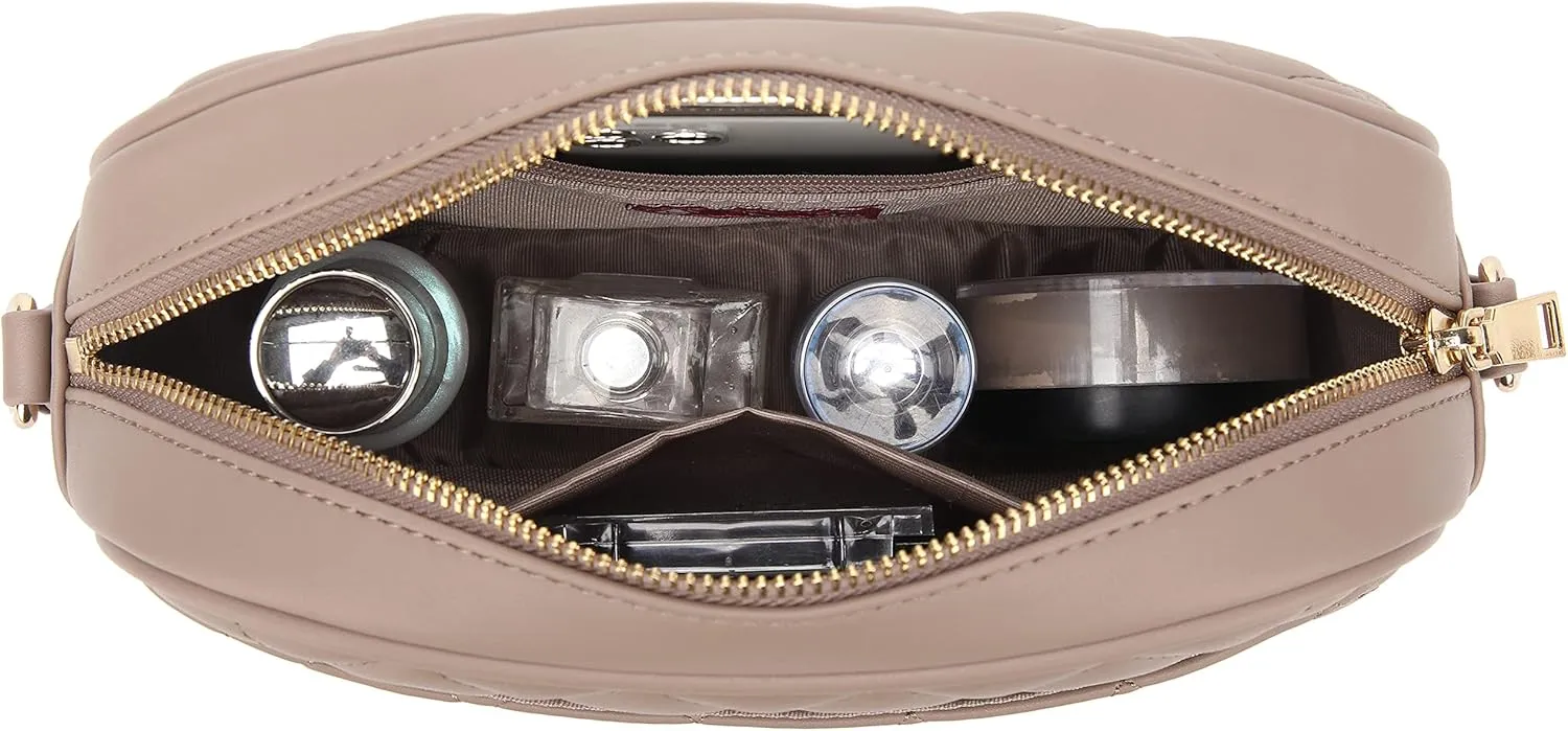 lola mae Quilted Crossbody Bag, Medium Lightweight Shoulder Purse Top Zipper Tassel Accent