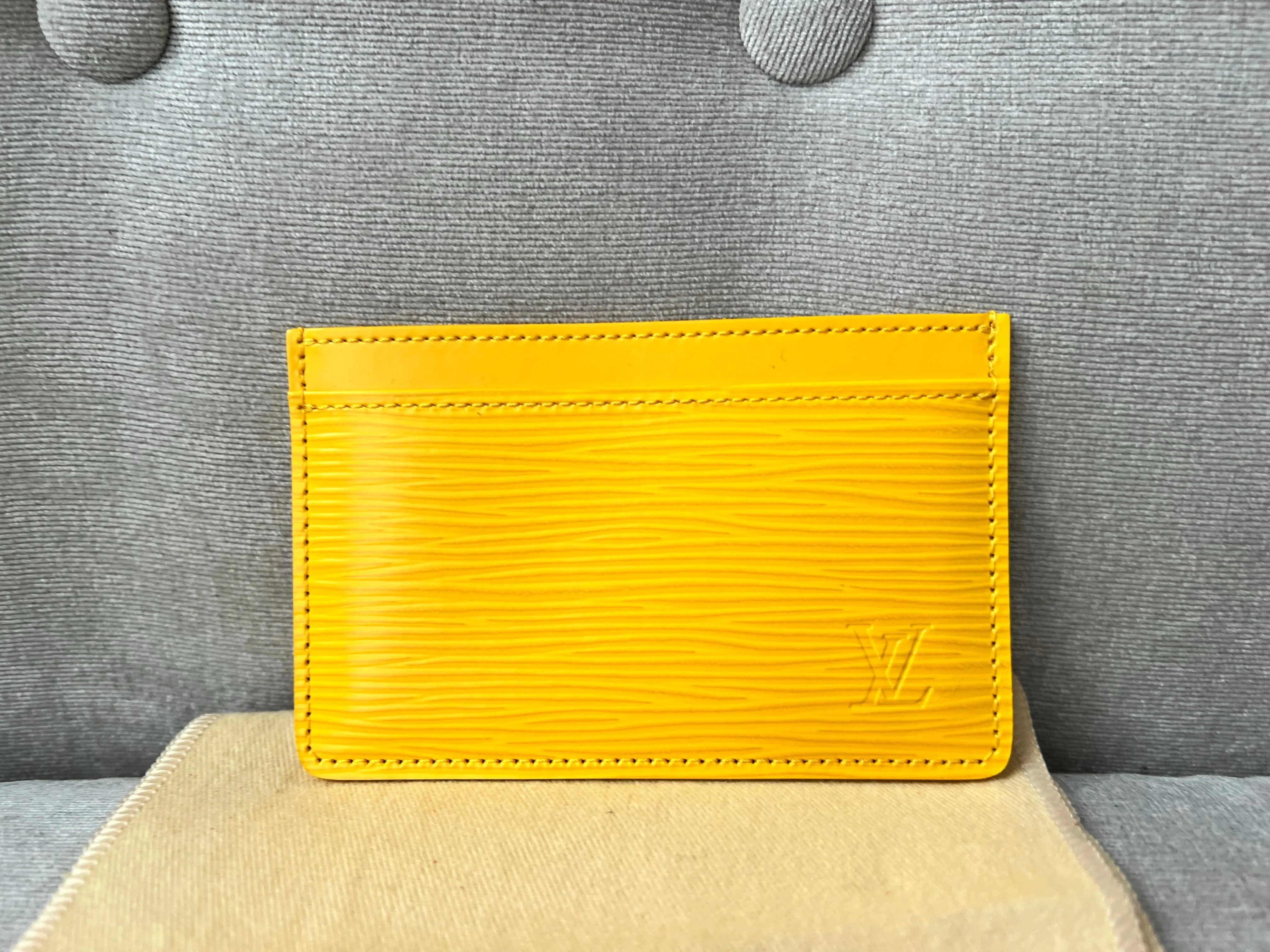 Louis Vuitton Card Holder Citron Yellow Epi