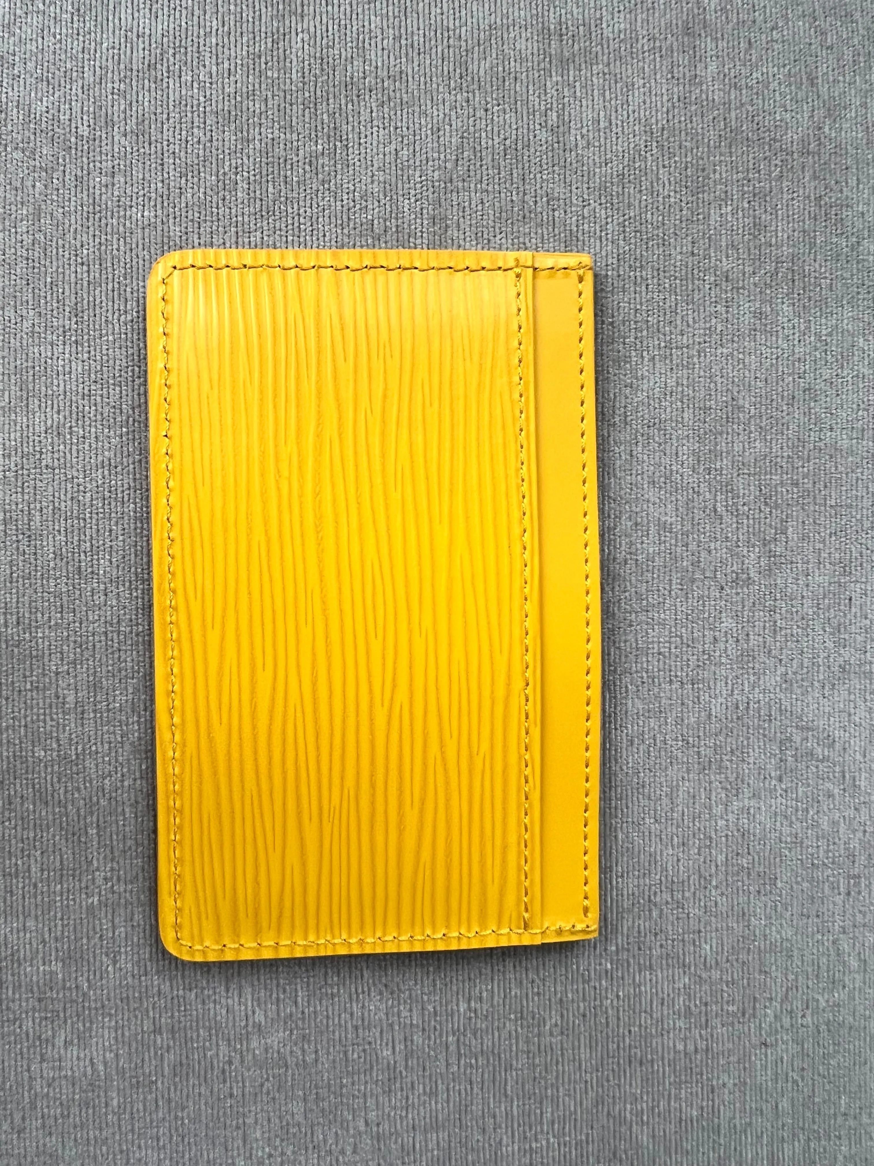 Louis Vuitton Card Holder Citron Yellow Epi