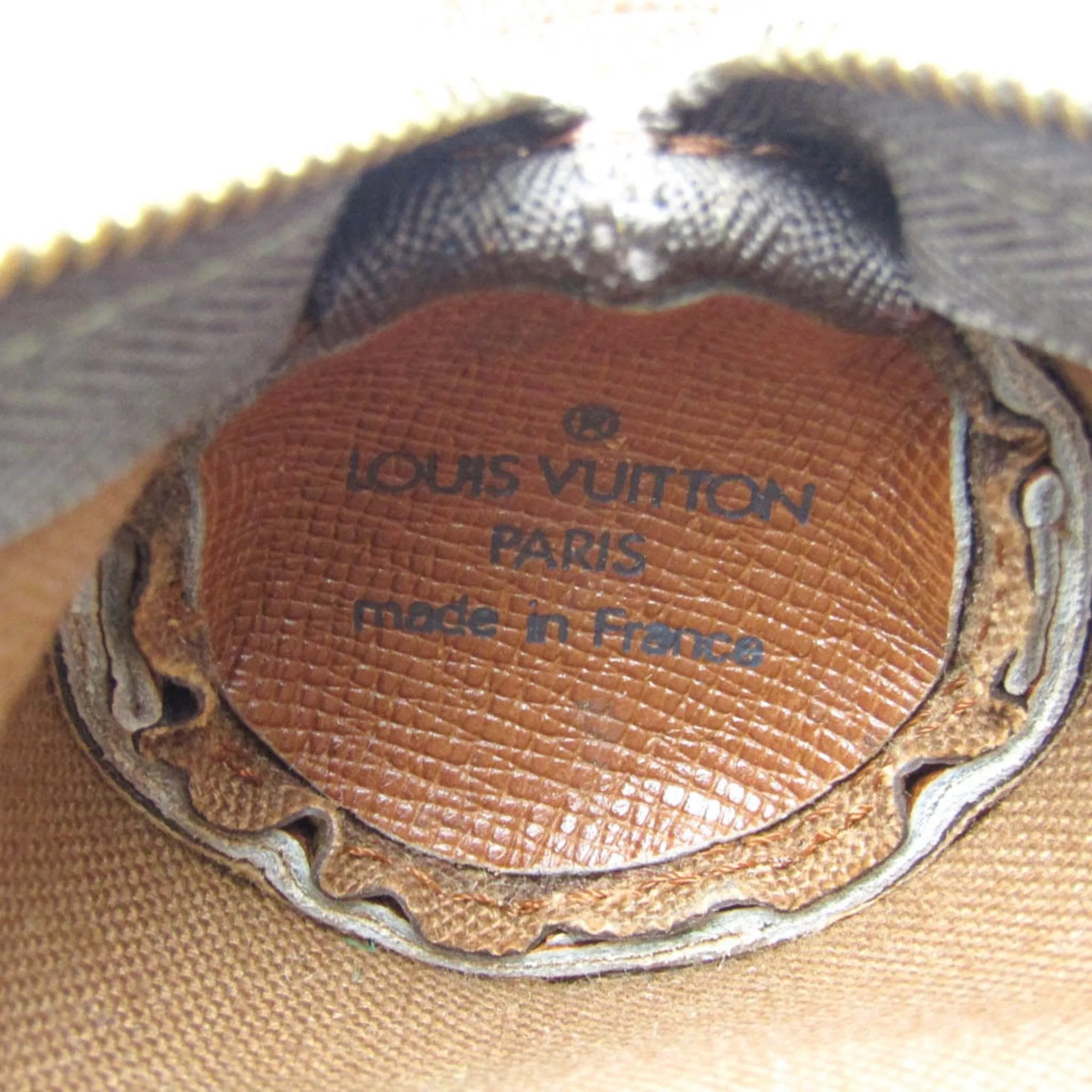 Louis Vuitton Golf Ball Case  Canvas Wallet  ()