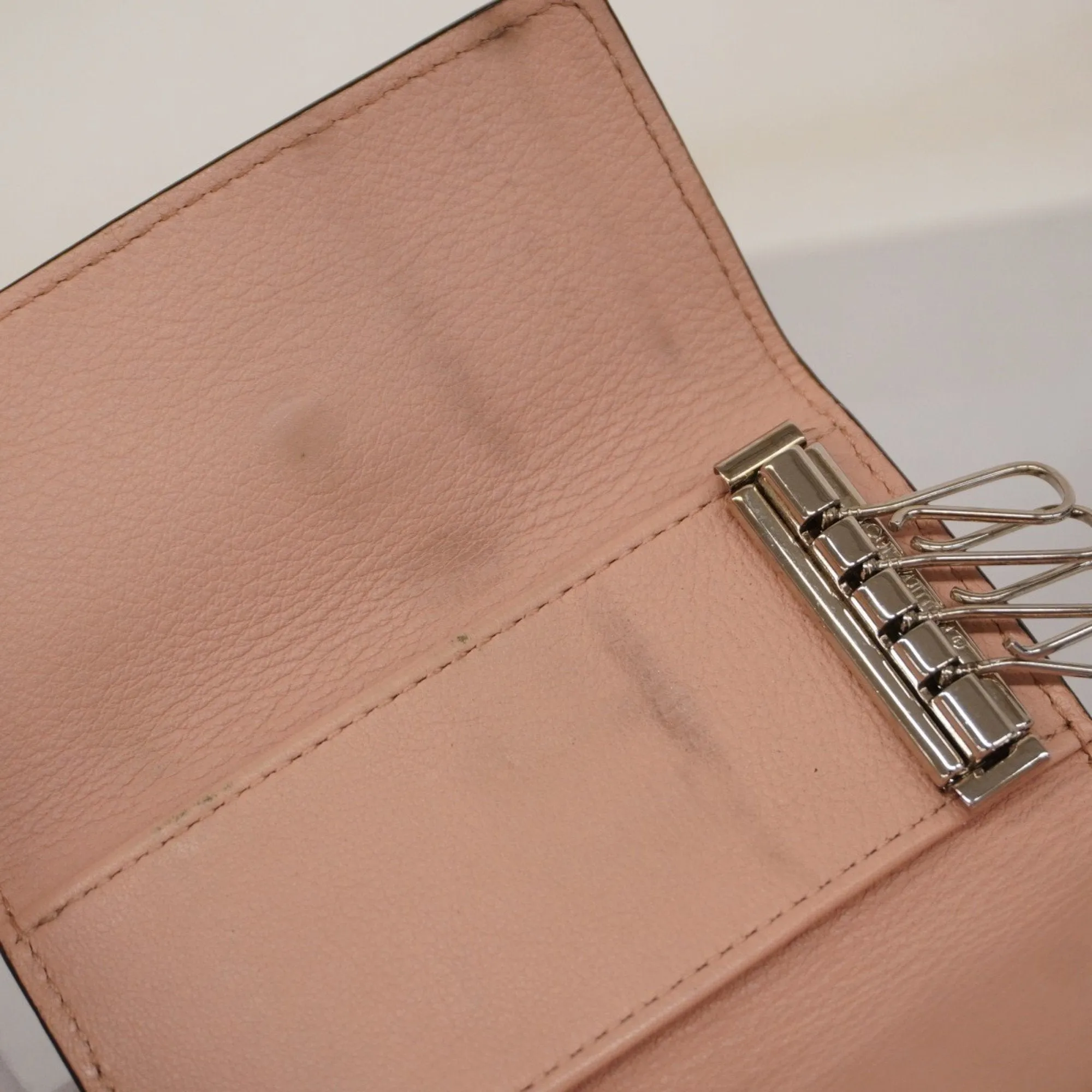 Louis Vuitton Key Holder M69518 Blush