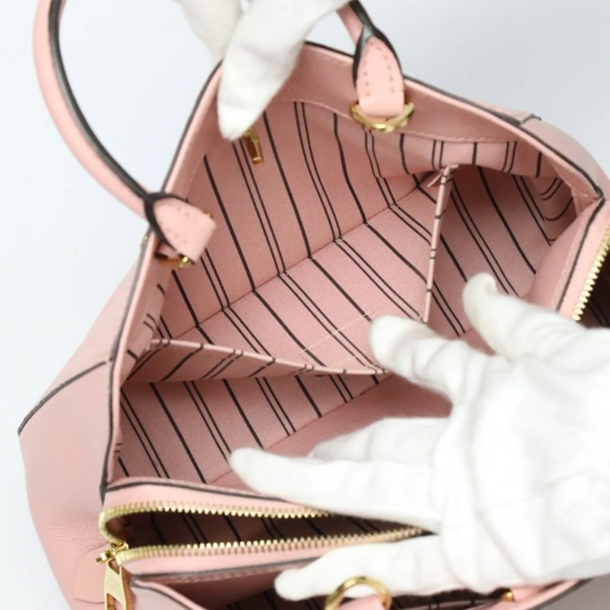 Louis Vuitton Montaigne