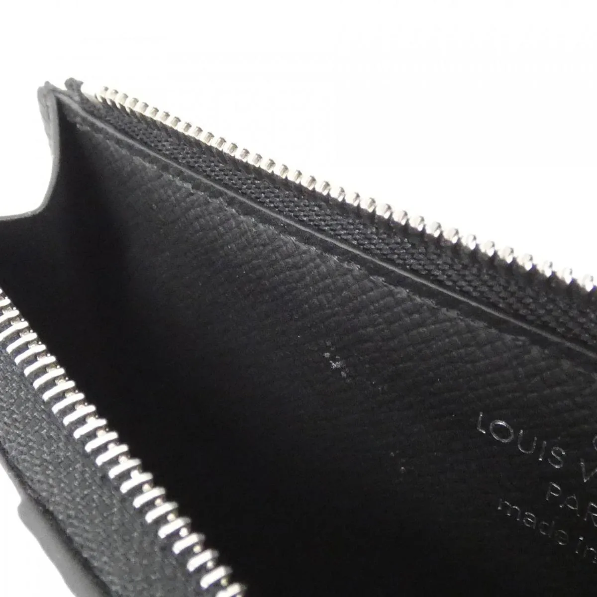Louis Vuitton Taiga Lama Coin Card Her M30271 Coin Box and Card Box