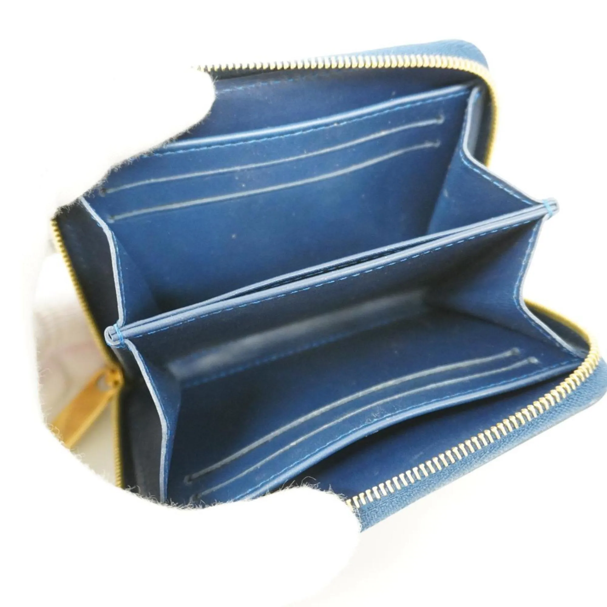 Louis Vuitton Zippy  Patent Leather Wallet  ()