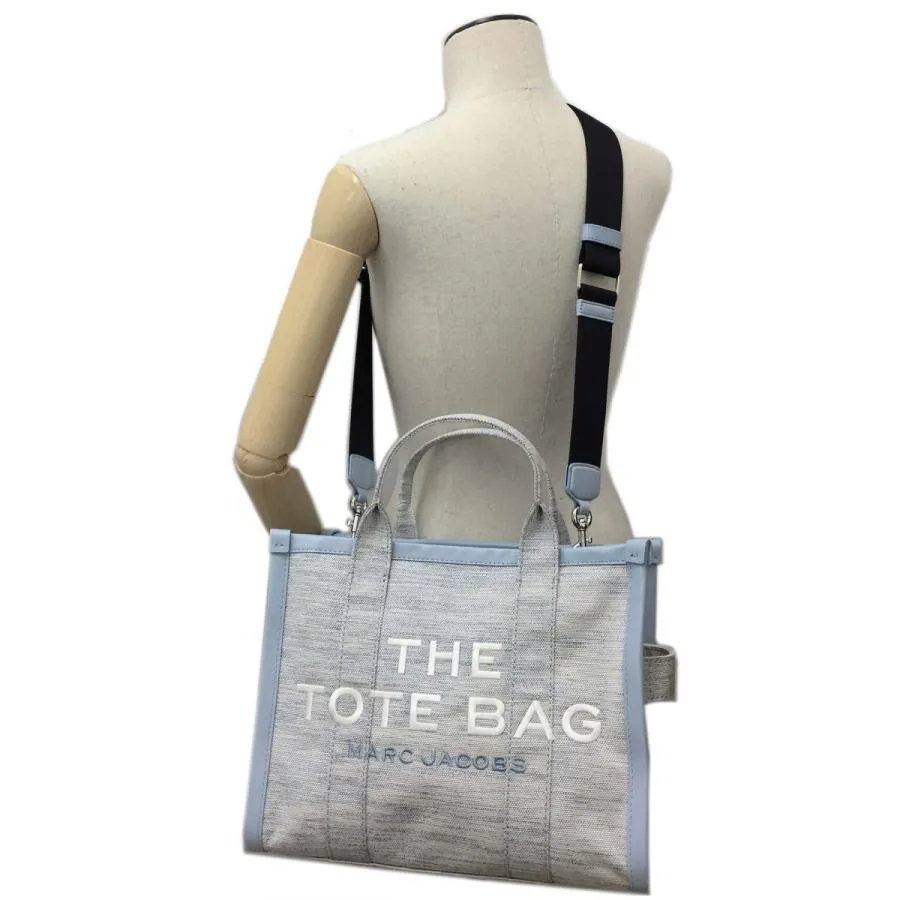 M.A.R.C. J.A.C.O.B.S. SHOULDER CROSSBODY HANDBAG