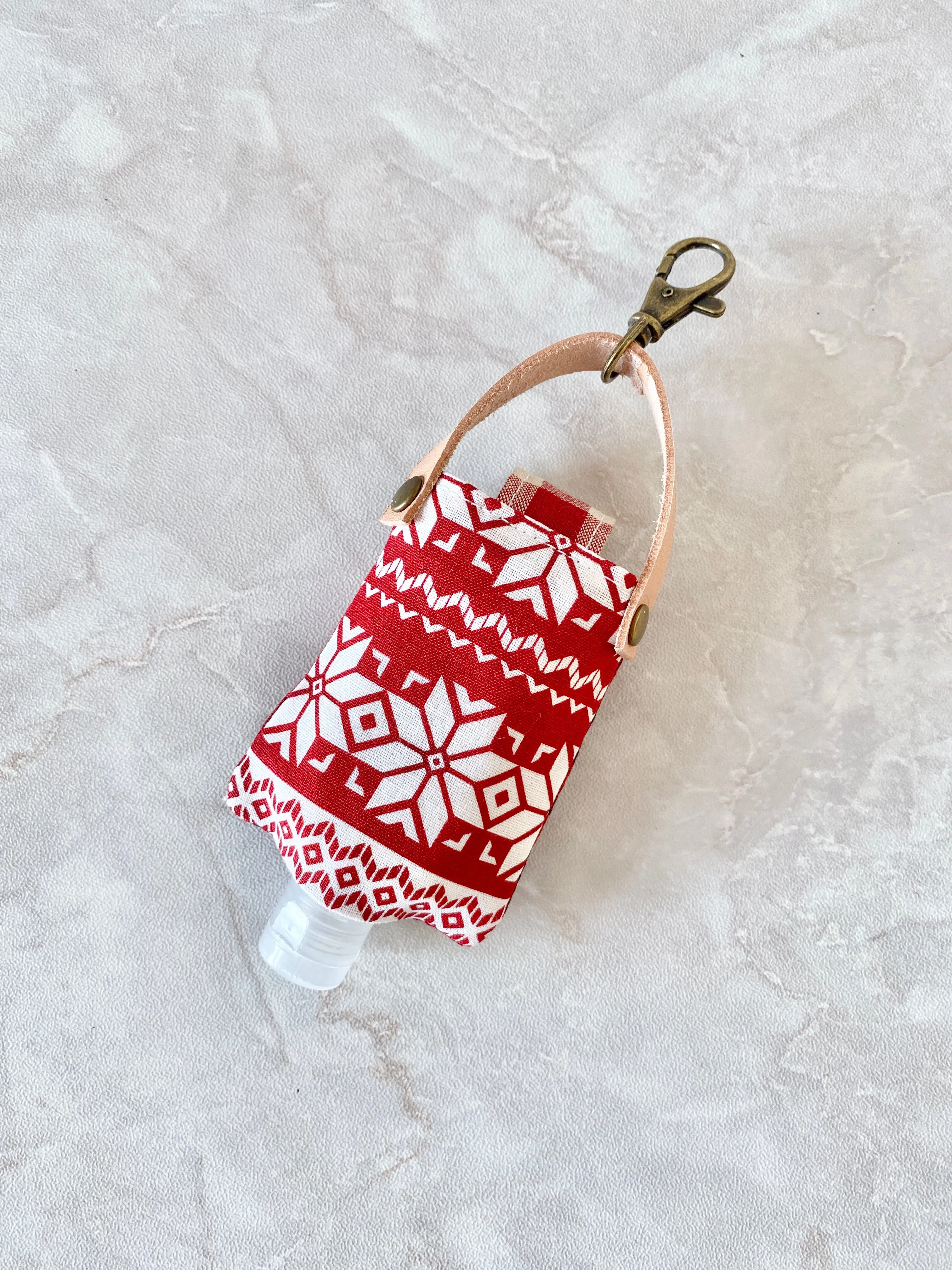 Mask holder   Hand sanitizer holder set