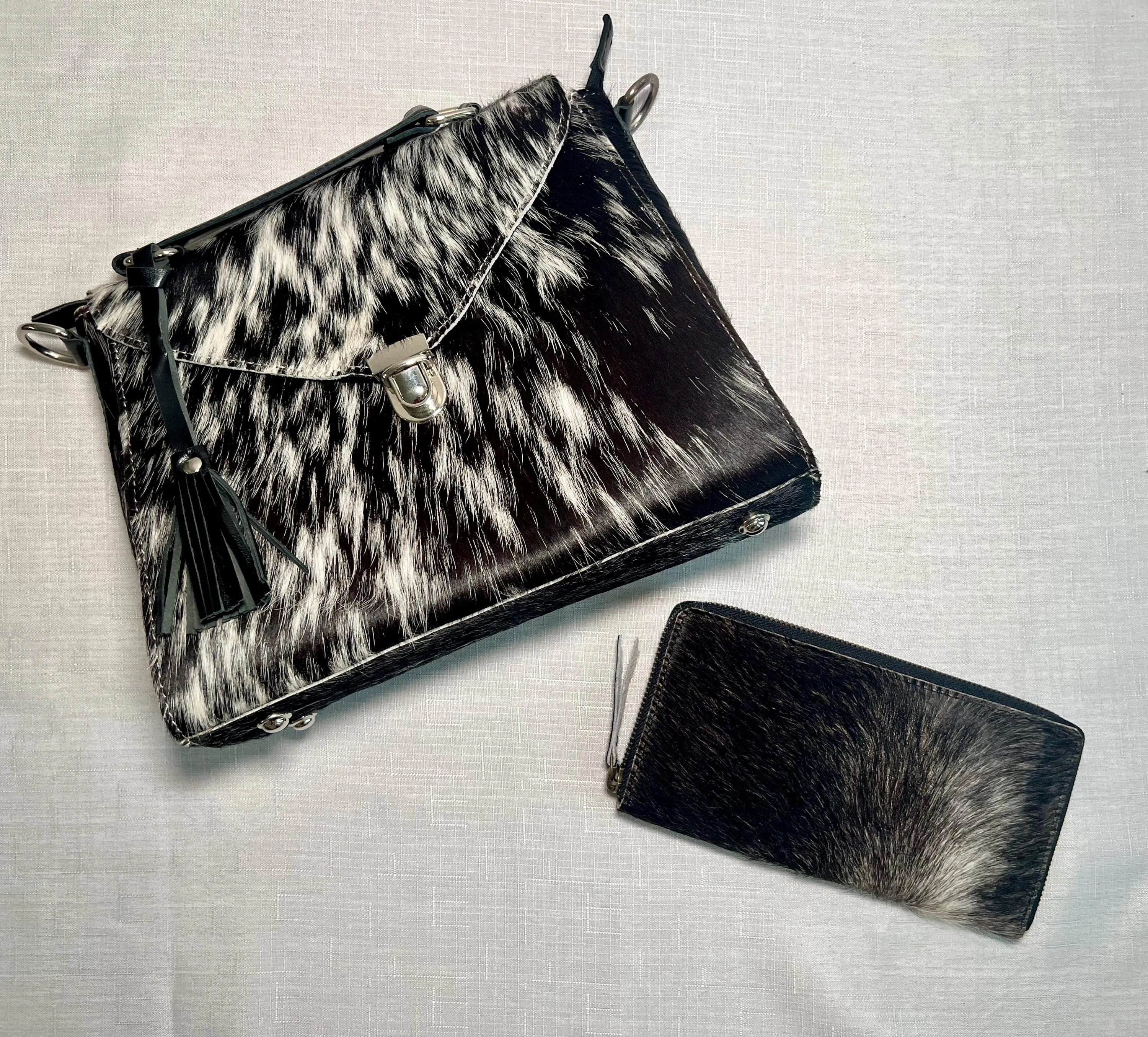 Mother's Day Gift Set- Handbag and Wallet, Real Cowhide & Leather, Premium Handbag, Secure Card Holder, Spacious and Durable Everyday Purse