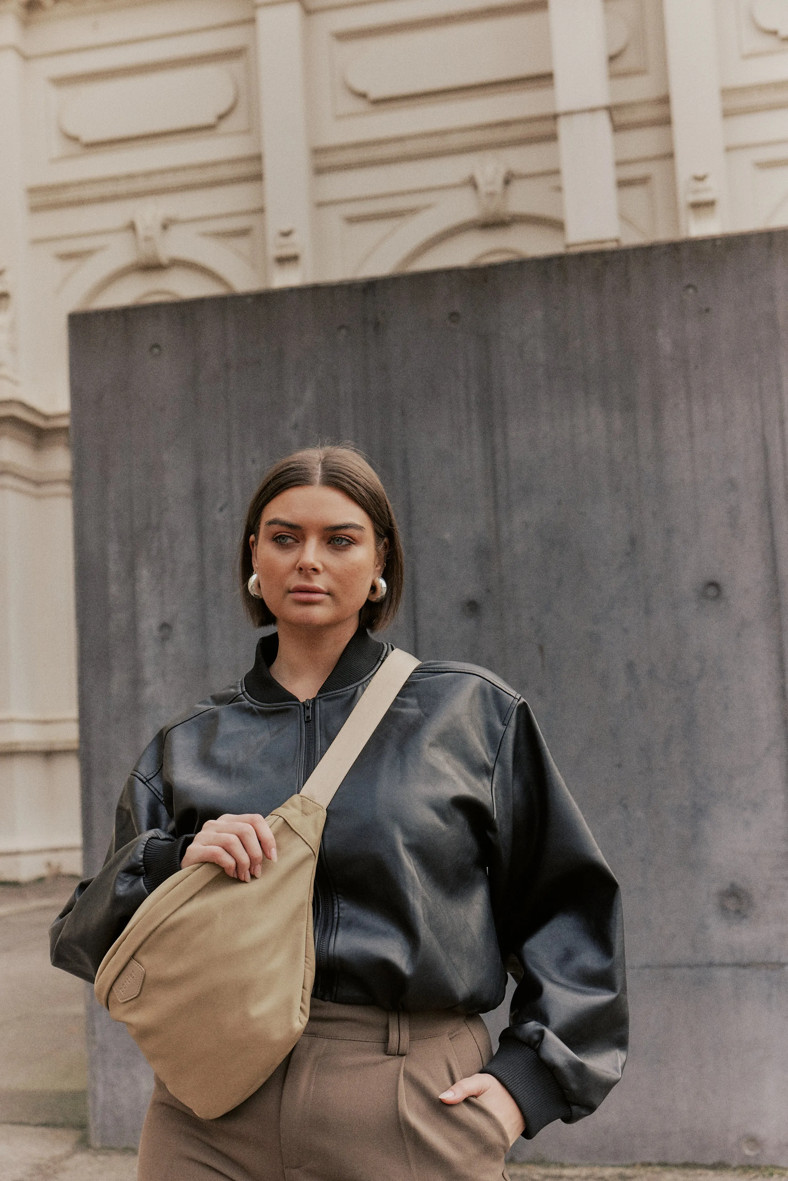 On-The-Go Nylon Bag - Taupe