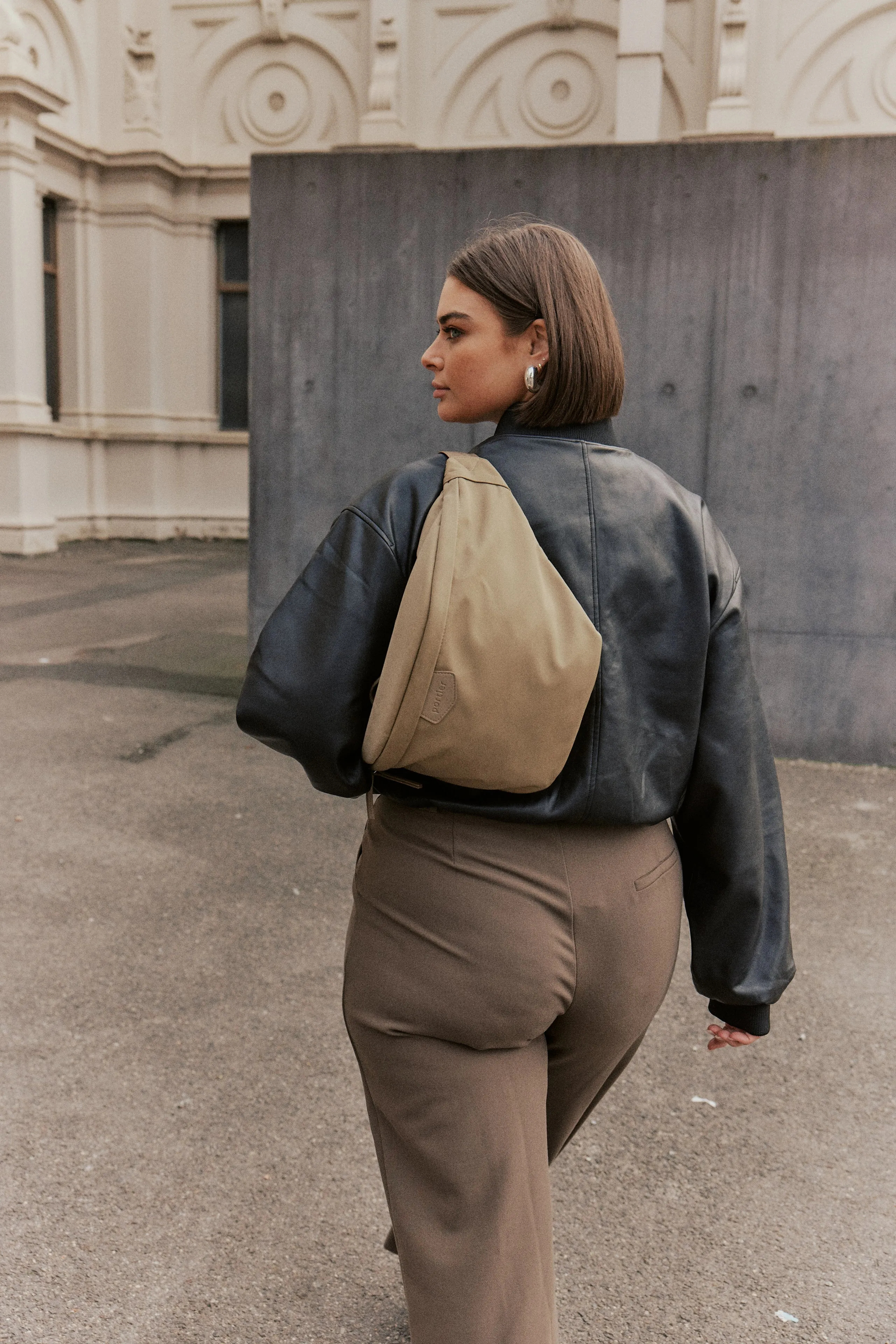 On-The-Go Nylon Bag - Taupe