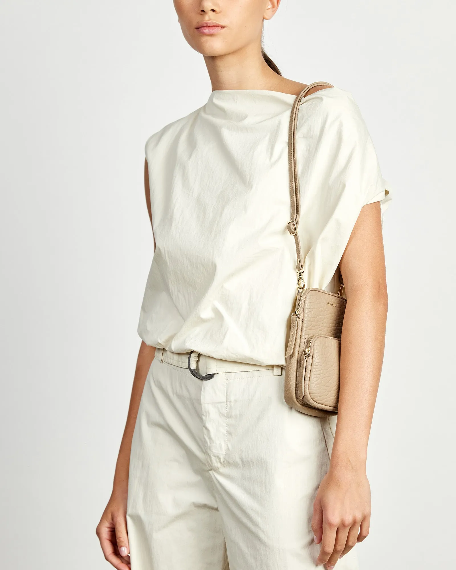 Saben - Nikko Phone Sling - Tea Bubble