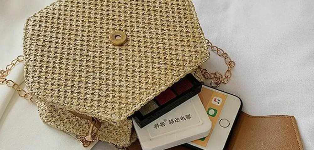 Small Crossbody Purse Women Woven Shoulder Bag with Tassel Solid Color Handmade Designer Summer Travel