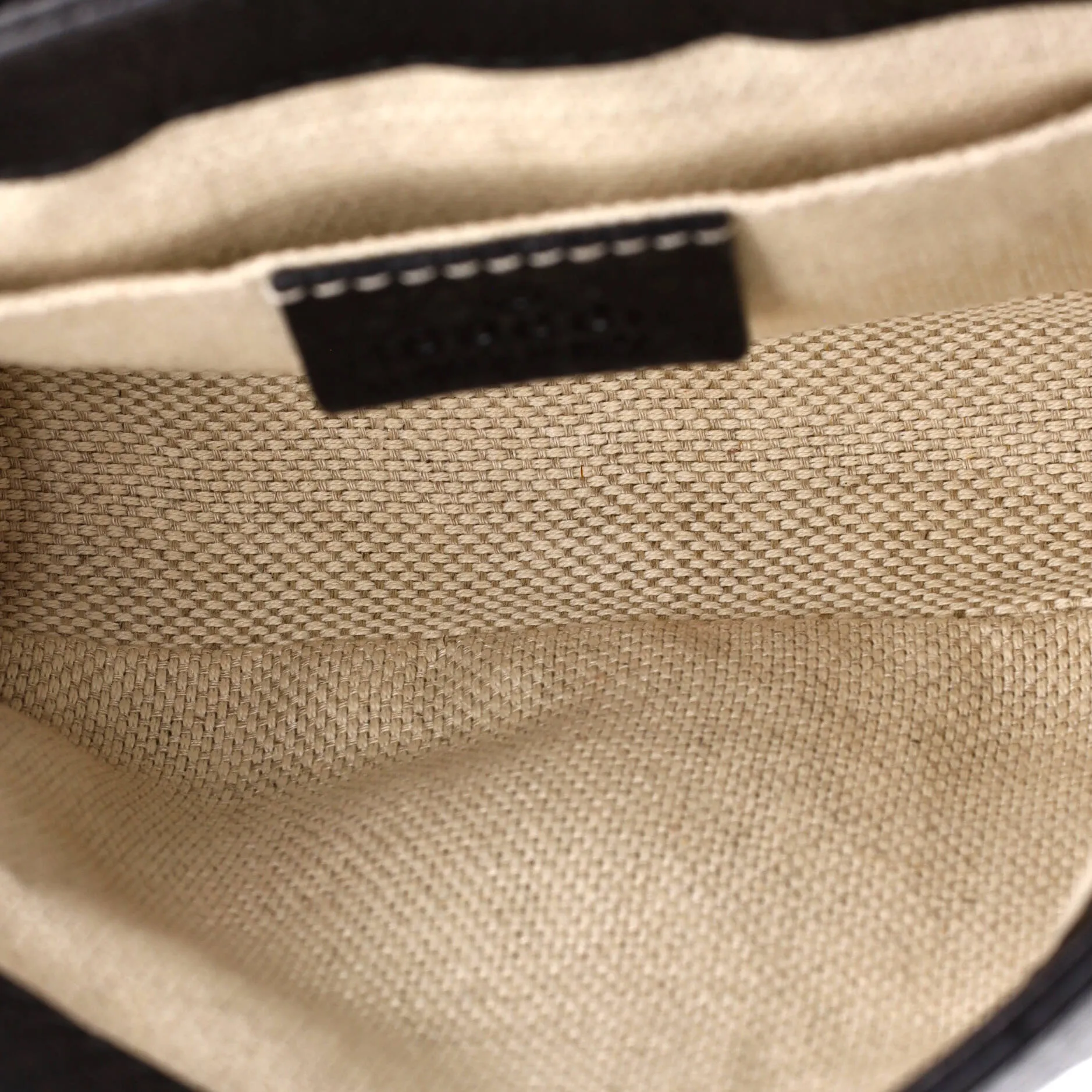 Soho Chain Crossbody Bag Leather Small