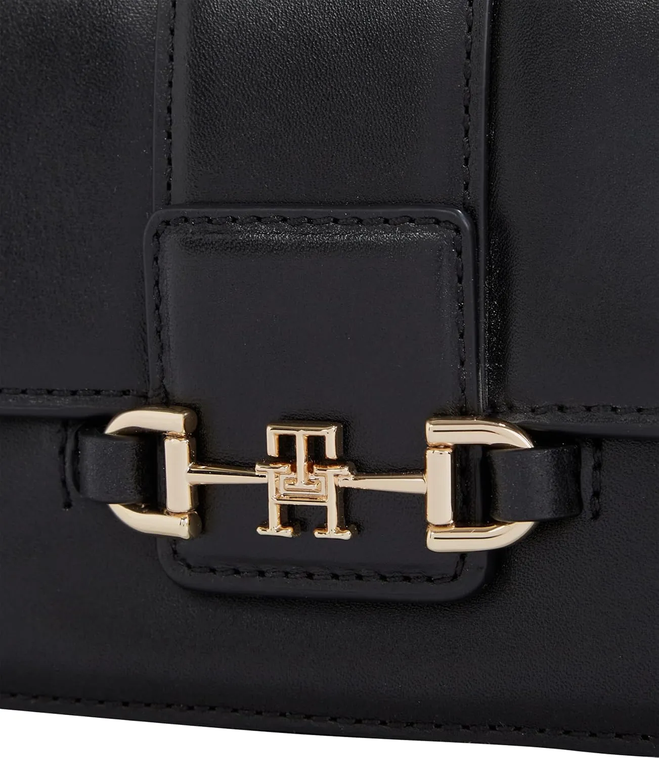 Tommy Hilfiger Heritage Leather Bag with Chain Crossbody Strap
