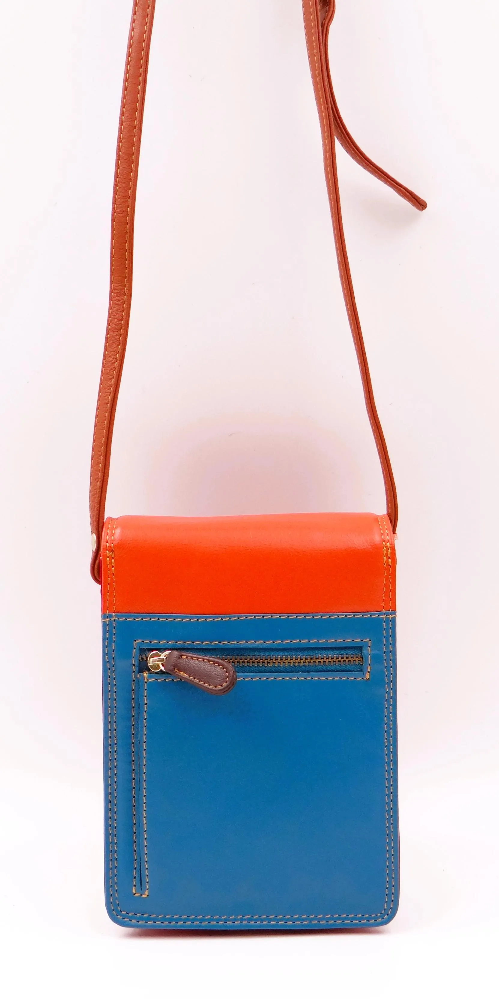 Traveller CrossBody