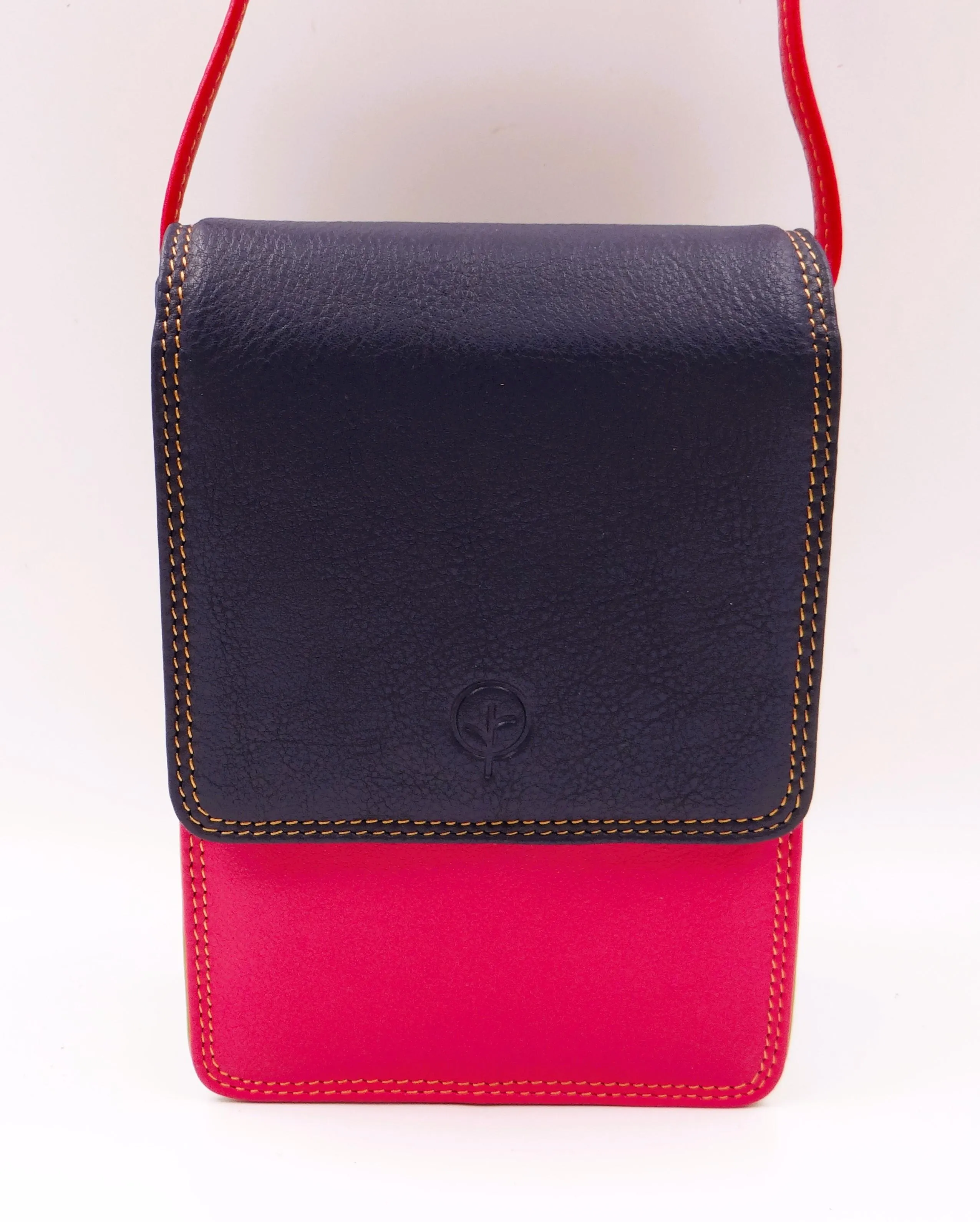 Traveller CrossBody
