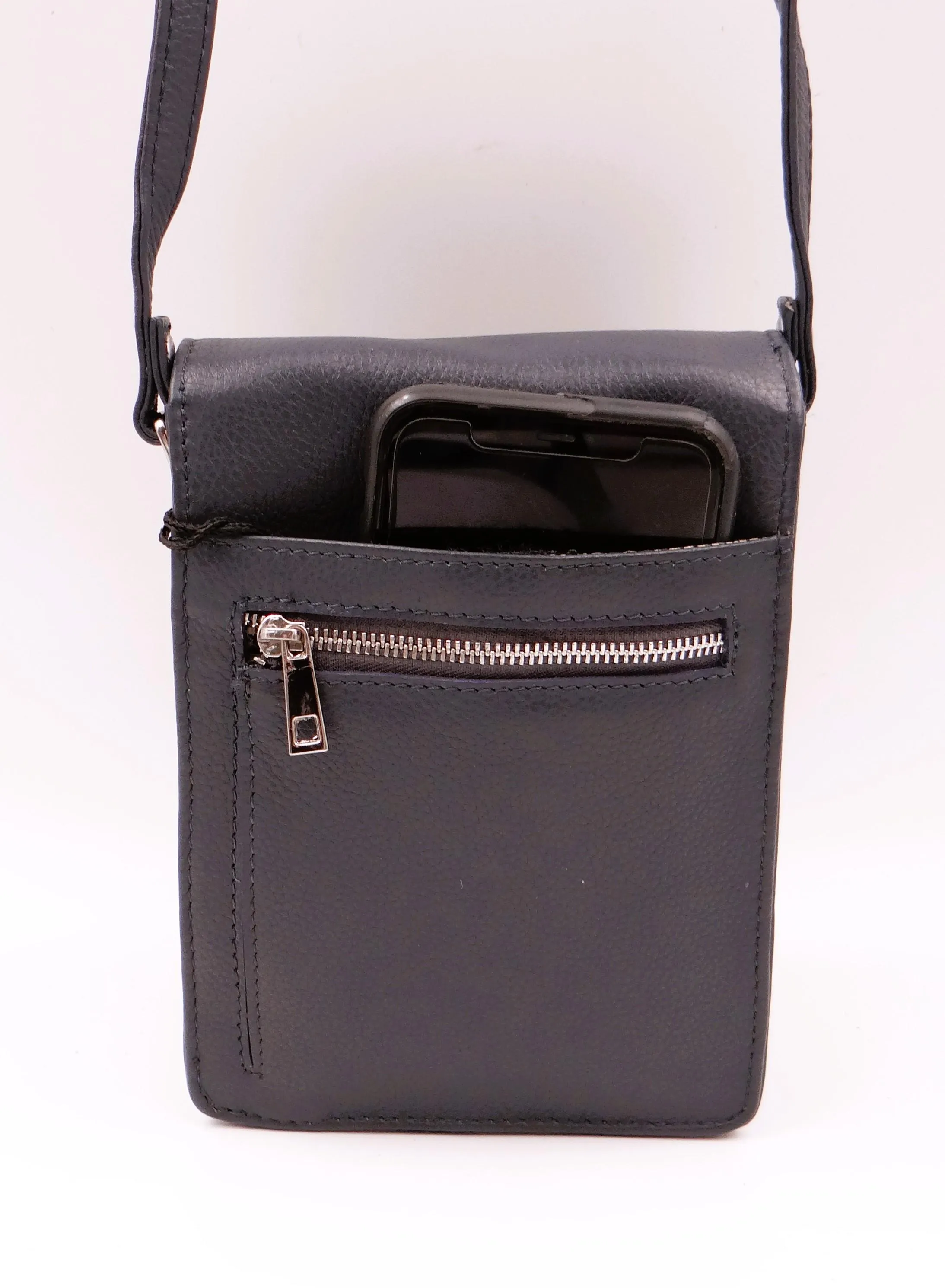 Traveller CrossBody