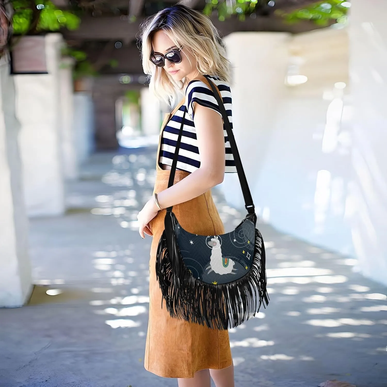 Women's PU Leather Chain Cross Body Bag, Shoulder Handbag Purse with Tassel for Ladies